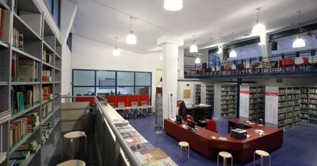 Sala lettura biblioteca